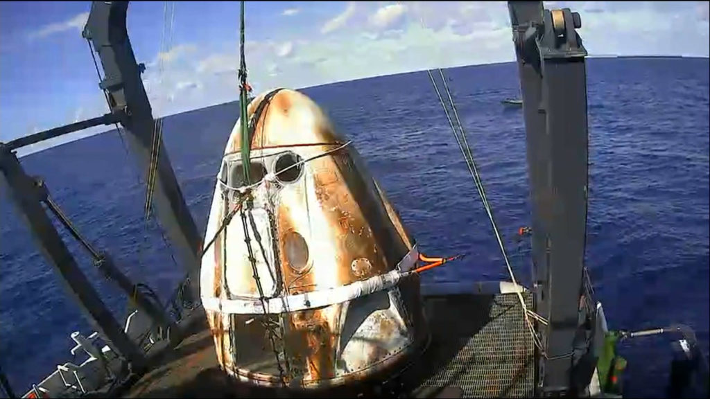 Crew Dragon Demo-1 recovered after splashdown